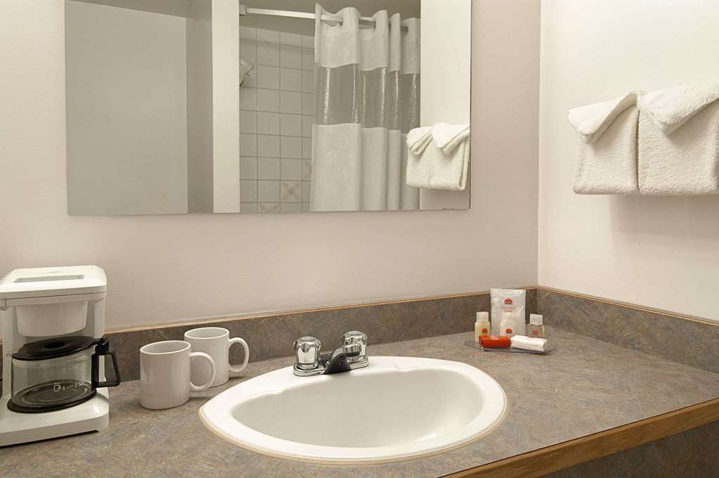 Ramada Limited Dawson Creek Hotell Rom bilde